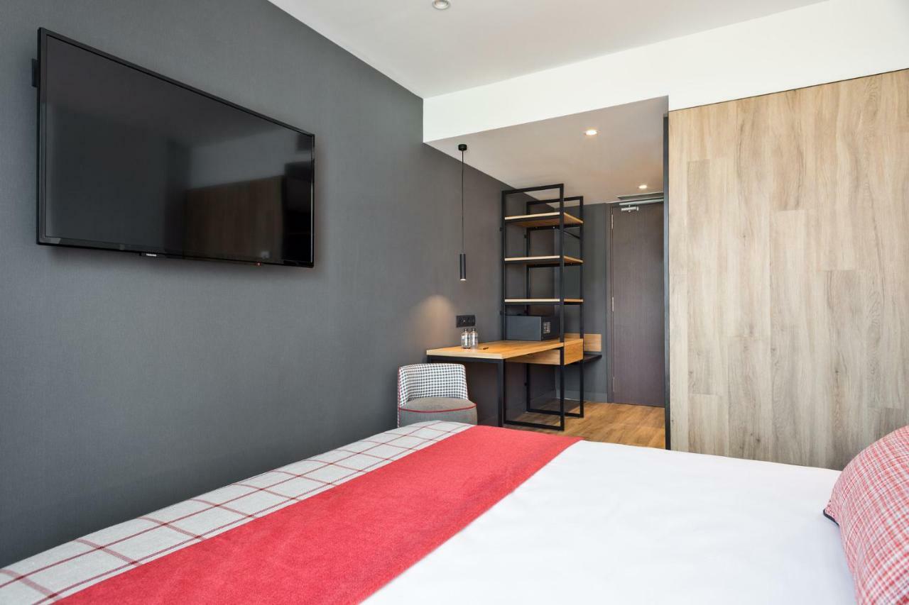 Acta Voraport Hotel Barcelona Ngoại thất bức ảnh