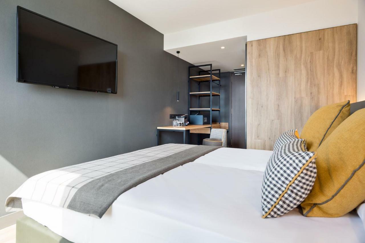 Acta Voraport Hotel Barcelona Ngoại thất bức ảnh