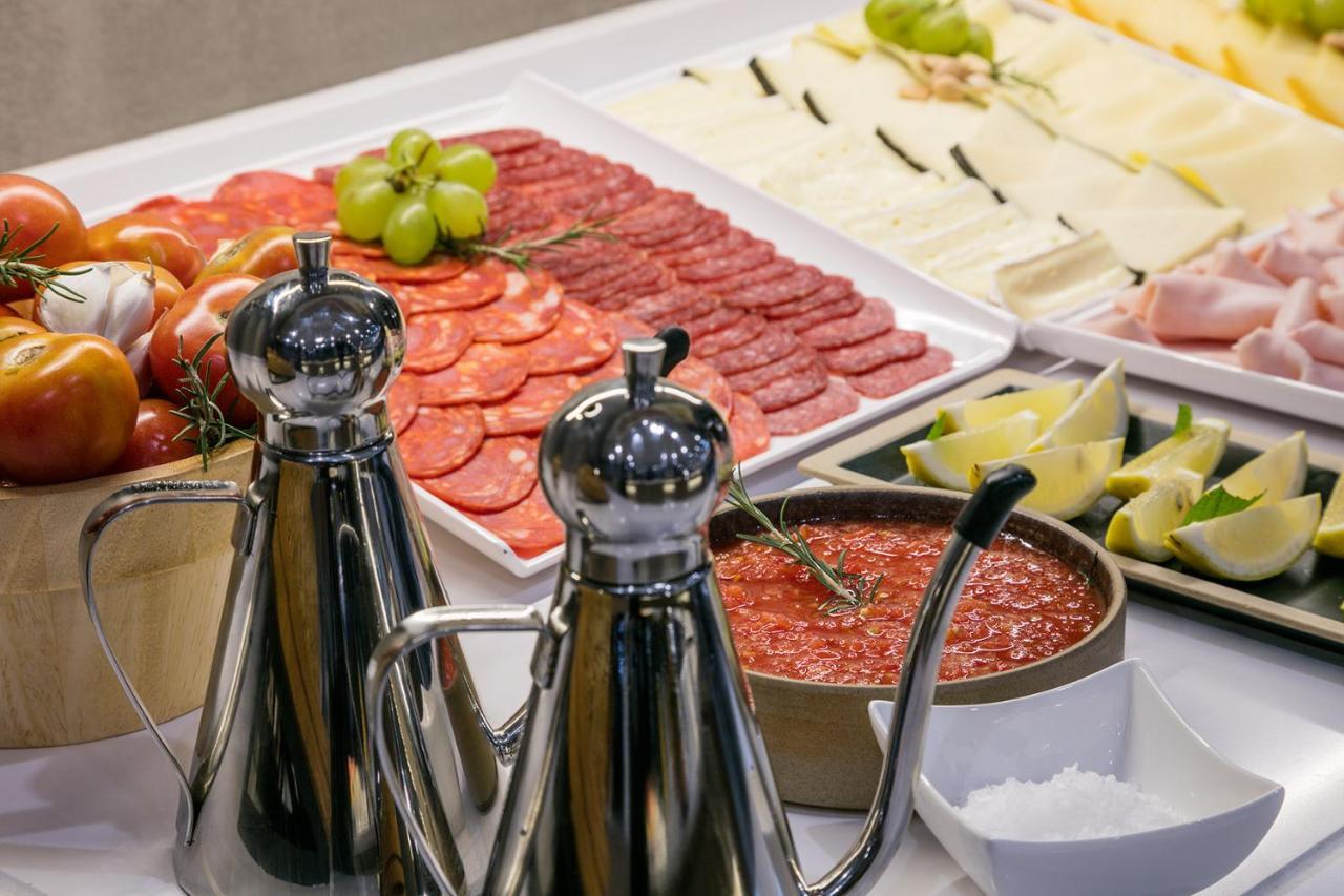 Acta Voraport Hotel Barcelona Ngoại thất bức ảnh